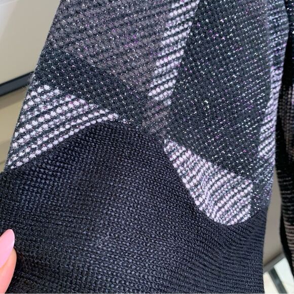 Women’s Wool Blend Black Gray Geometric Print Button Up Cardigan Sweater Size L - Picture 15 of 15